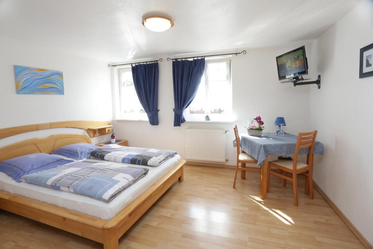 Sylvie Fahrer Et Fils Bed & Breakfast Saint-Hippolyte  Eksteriør bilde